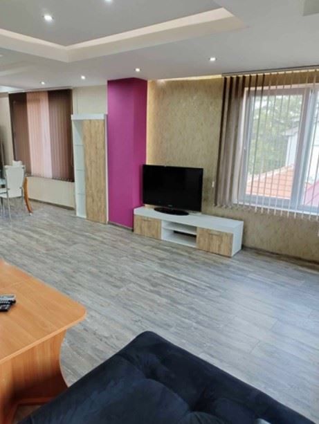 Дава се под наем Двустаен апартамент в София, Сухата река - 100 кв.м за 597.21 € - Снимка #1