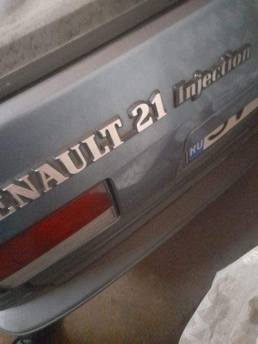 Renault 21 Nevada GTX BREAK