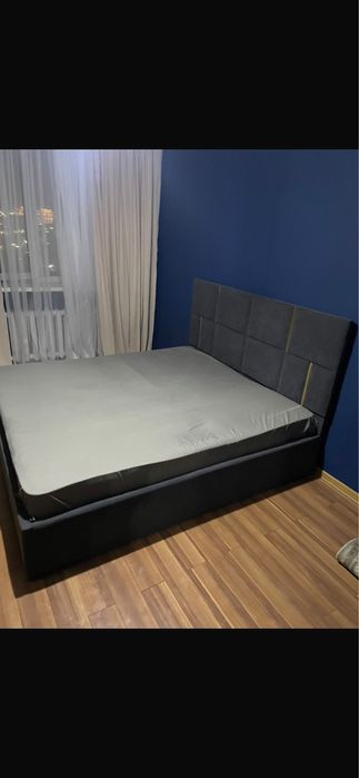 Продам кровать почти новая