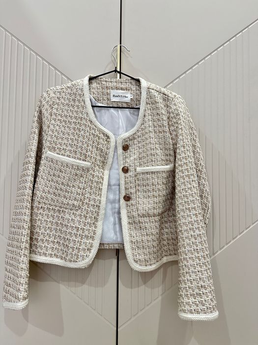 Продам платья!! Город Караганда!!!