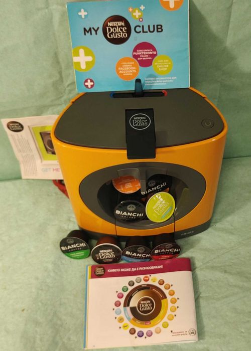 Кафемашина с гаранция 1 година NESCAFÉ® за капсули Dolce Gusto Krups OBLO.Orange/Yellow