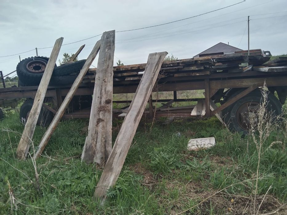 Продам прицеп. Можно сделать под повильон для пчел
