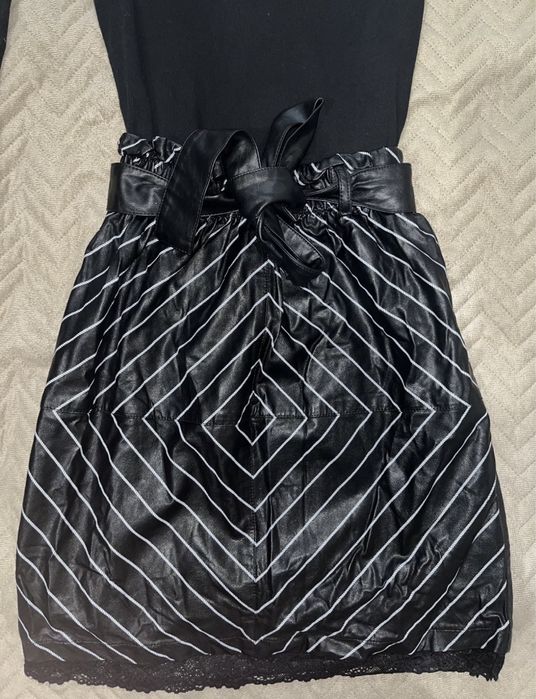 Рокля Friends Fashion