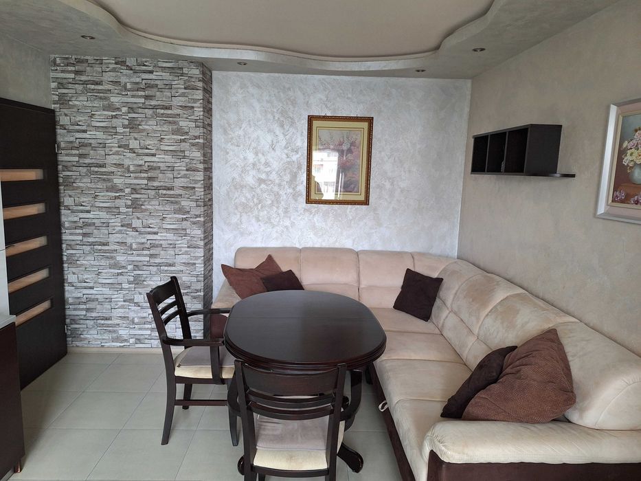 Отличен тристаен апартамент до метро Надежда на топ цена