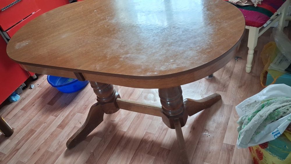 Продам стол для кухни