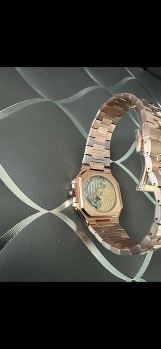 модел Patek Philippe Cubitus