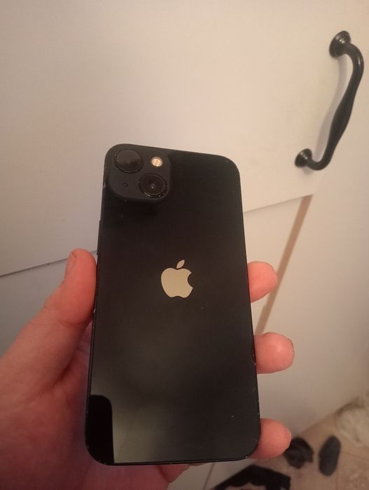 Iphone 13, 128гб.  100емкость.