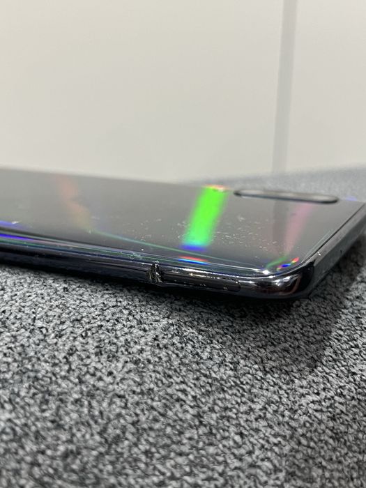 Samsung A50 самсунг А50 телефон