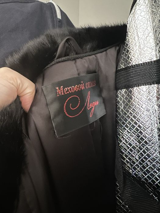 Продам норковую шубу.в отличном состояний