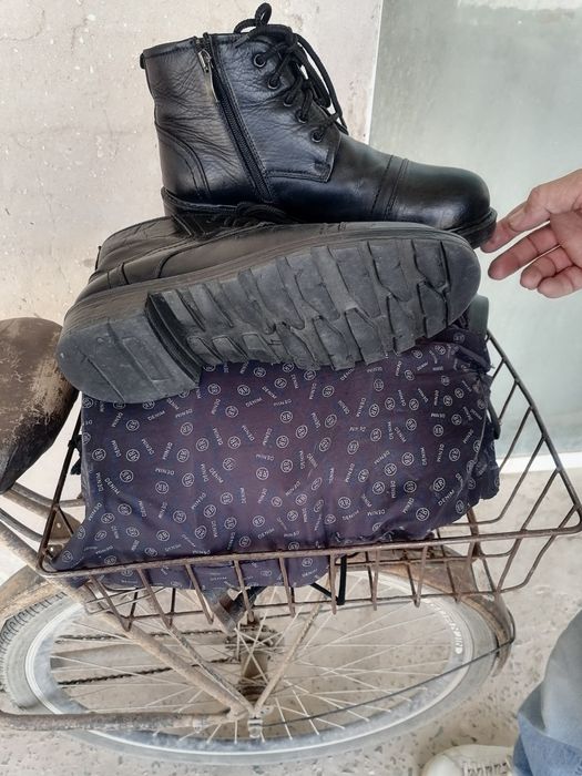 Мужской сапоги..