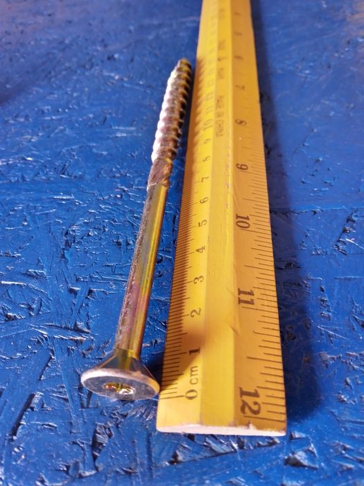 Șuruburi de lemn torx la kg, șurub lemn cap parțial înecat
