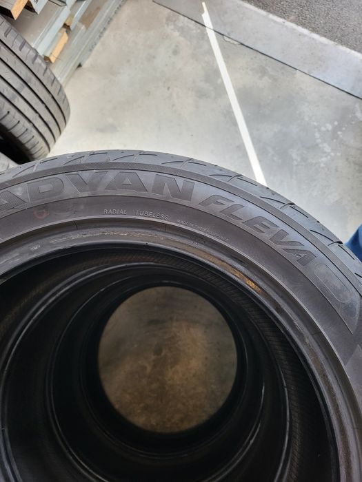 Anvelope vara 215/55 R17 YOKOHAMA