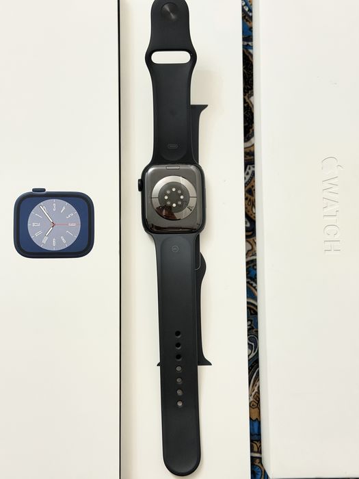 Apple Watch Series 8,45mm Midnight  Aluminium Case