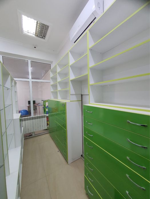 Продам полки для фармацевтики