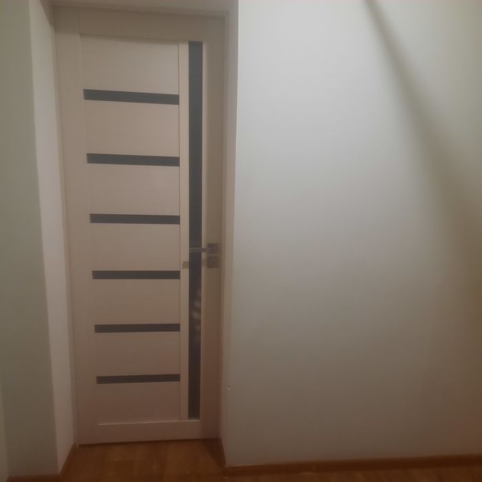 Продам межкомнатный двери