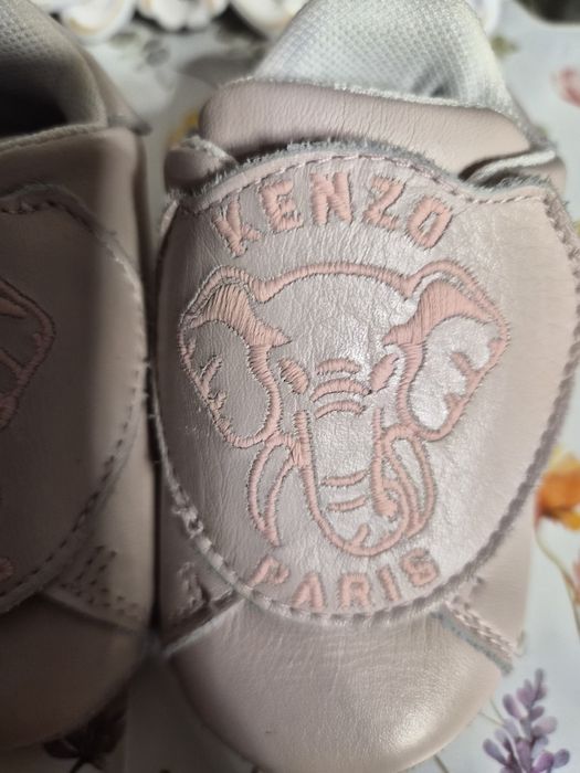 Дрешки за момиче 0-3 ; 0-6 месеца Guess Буйки Kenzo