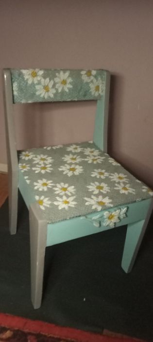 Дизайнерский стульчик