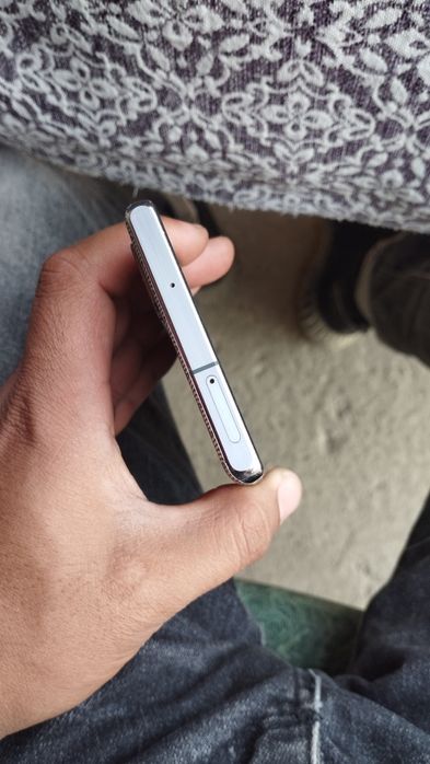 Samsung not20 sotiladi narxini kelwamiz