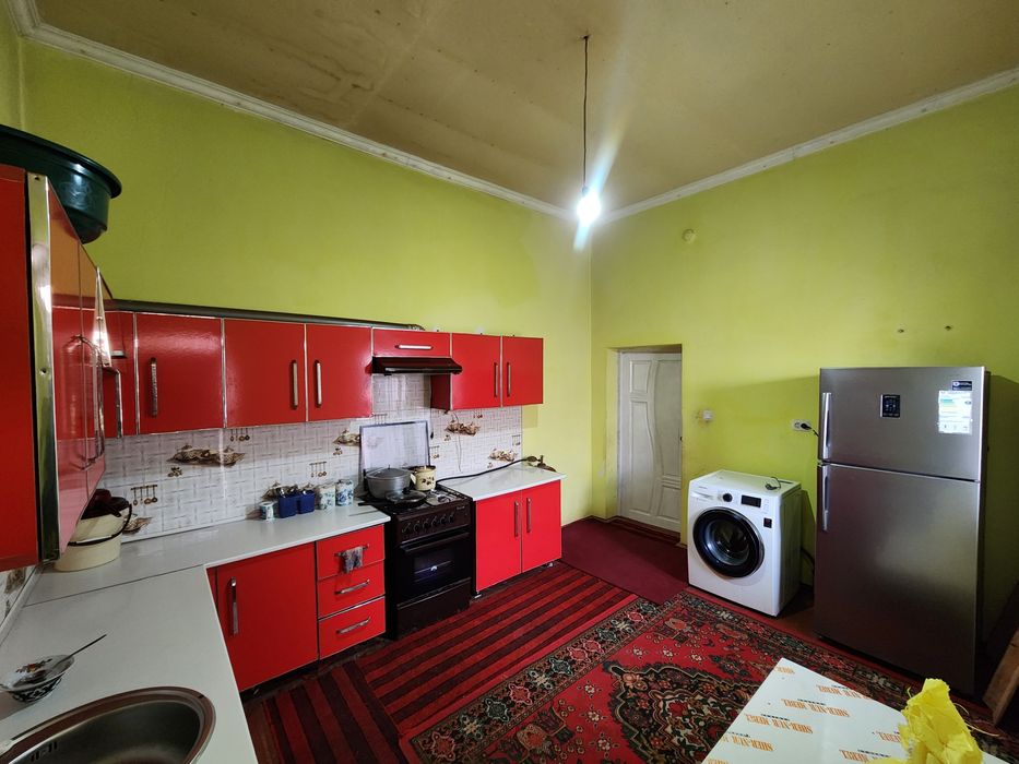 Joy sotiladi 1200 metr kv