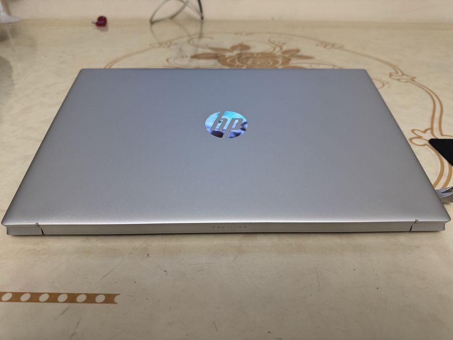 HP Cor i3  Yengi 3 oy ishlatilgan Garantiyali