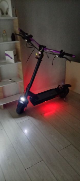 Продам электросамокат kugain 4 PRO