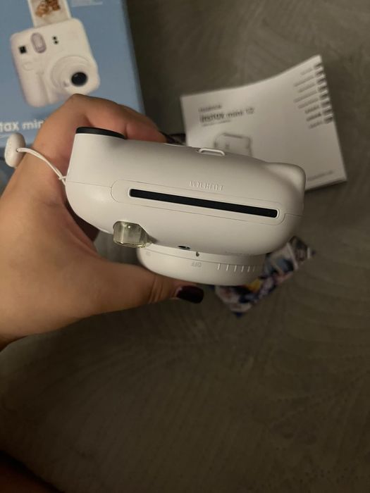 Фотоаппарат Instax mini 12