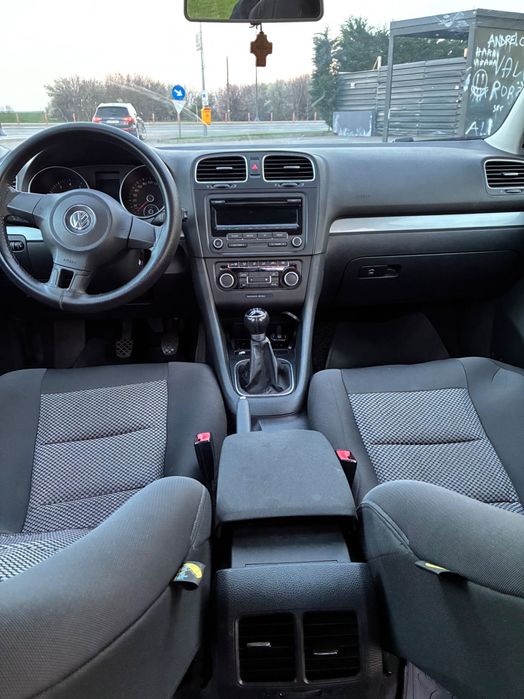 Vând Golf 6 motor 1.2 tsi