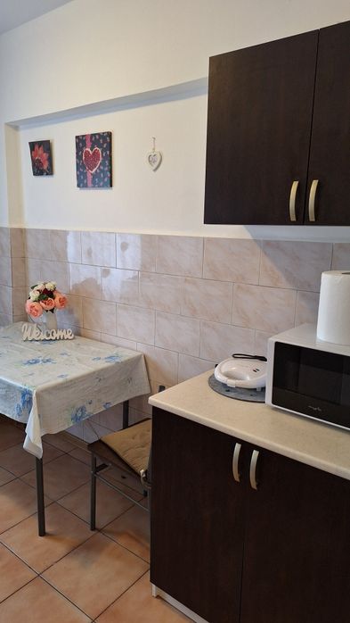 Apartament 2 camere de închiriat