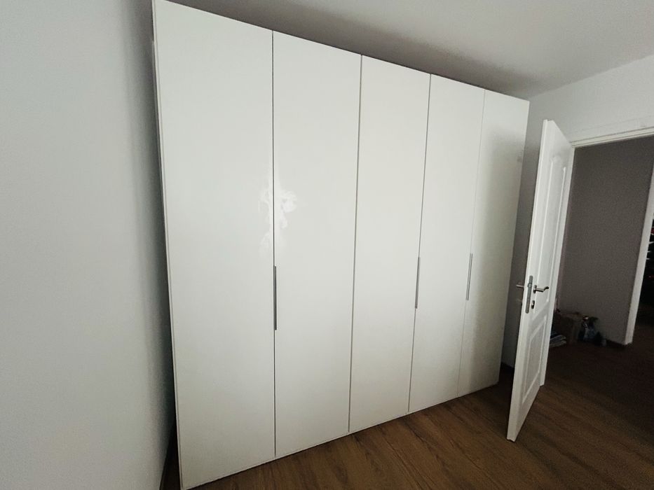 Apartament 2 camere COMPLET RENOVAT, mobilat și utilat, parcare rezervată – Micro 14