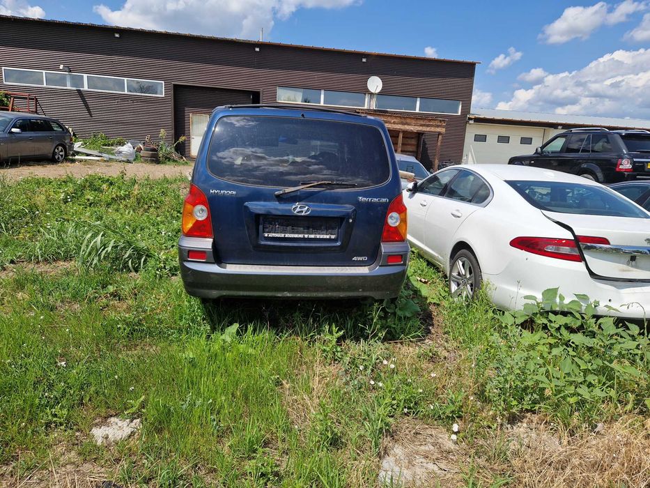 Dezmembrez Hyundai Terracan