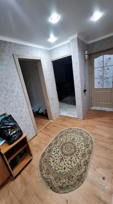 Продается 2-комнатная квартира в центре