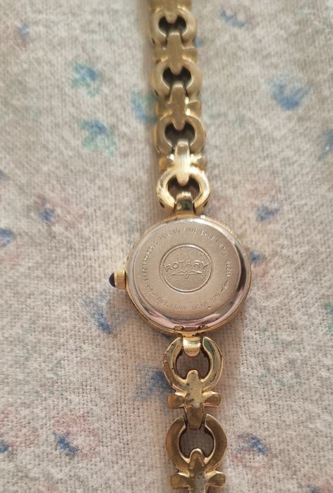 Ceas Rotary cu bratara deosebita