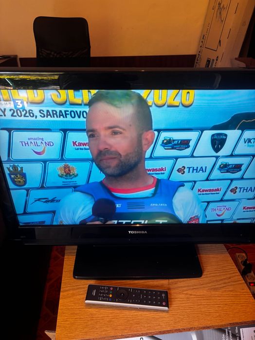 Телевизор 32”Toshiba 32XV550P