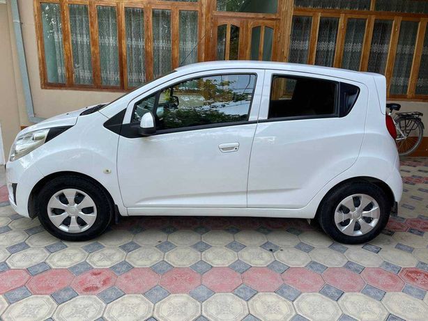 Chevrolet Spark 2013 Р±РµР»С‹Р№