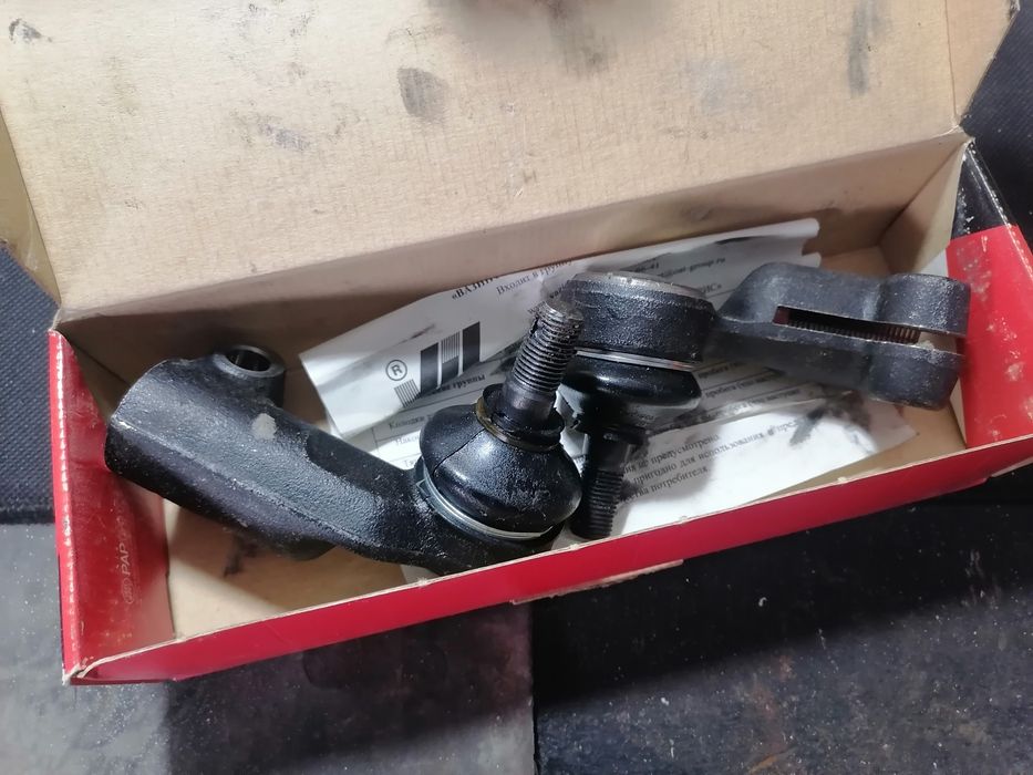 Продам запчасти на приору, калину, ваз 2106