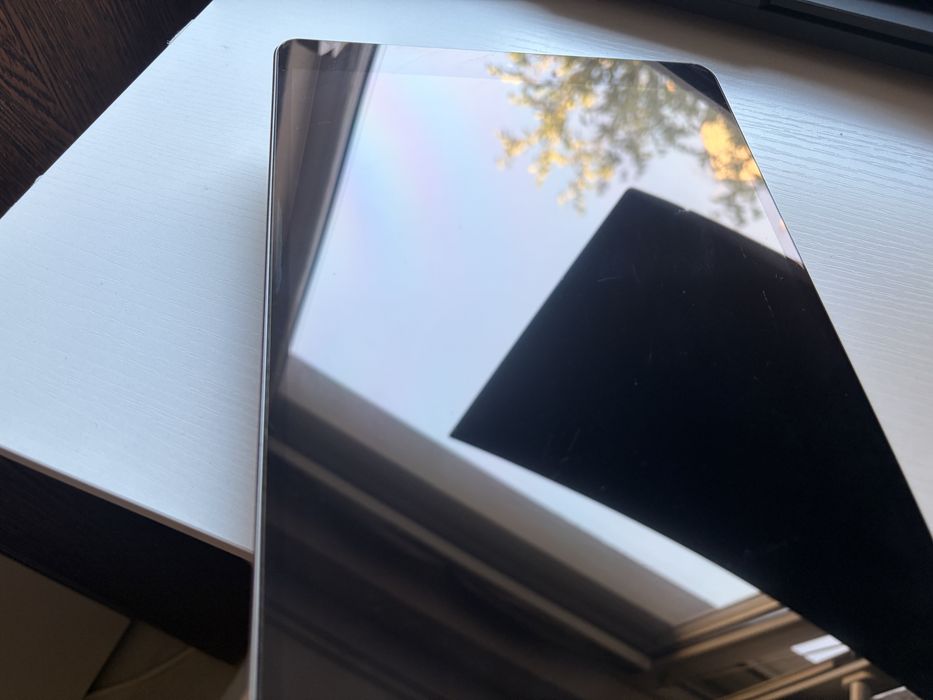 Като нов Apple iPad Pro 10.5” 256GB Wi-Fi + Cellular (SIM карта)