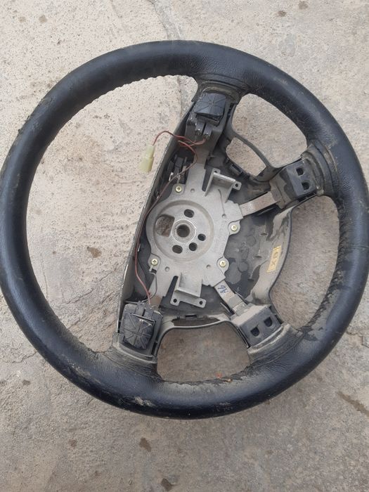 Руль ласетиники уртаси йук