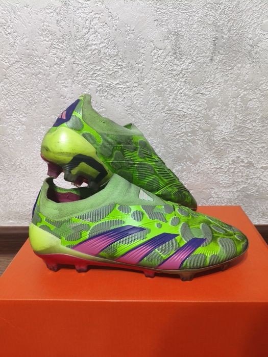 Продаю бутсы Adidas Predator