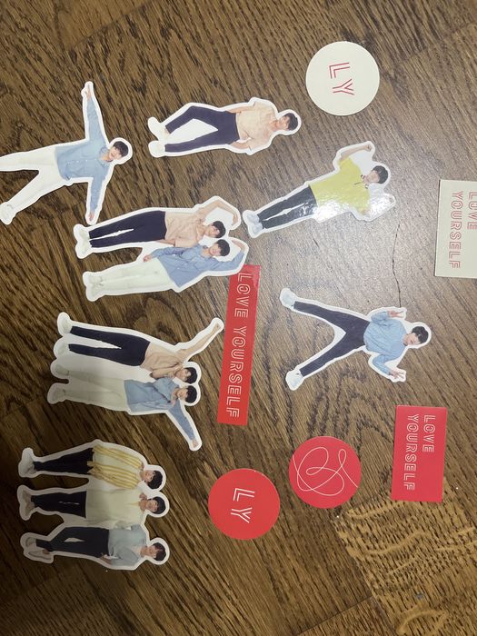 Наклейки бтс BTS