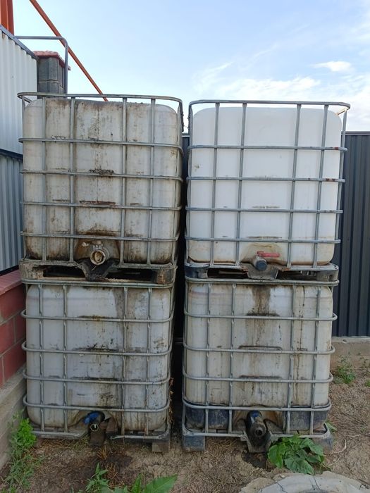 Продам кубовые бочки 20 тыс