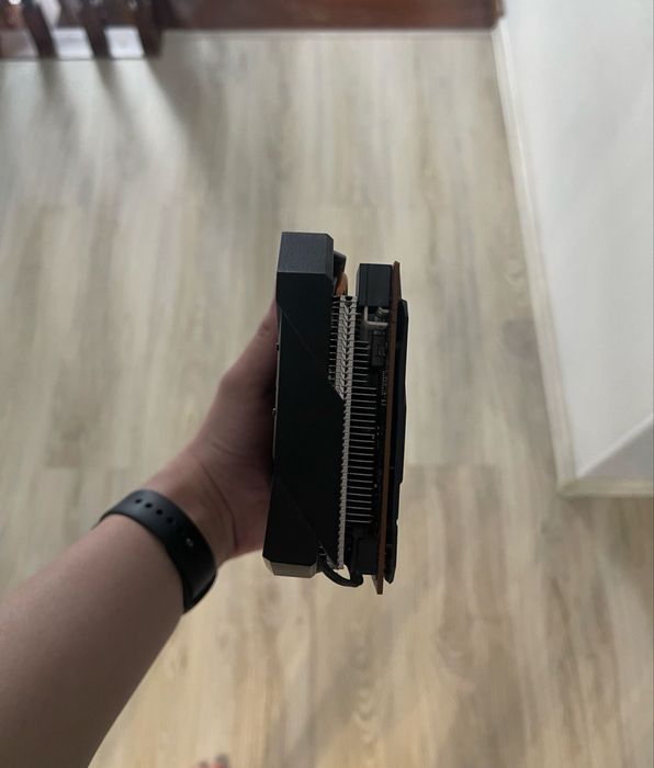 Видеокарта rx5600xt 6 gb gigabyte