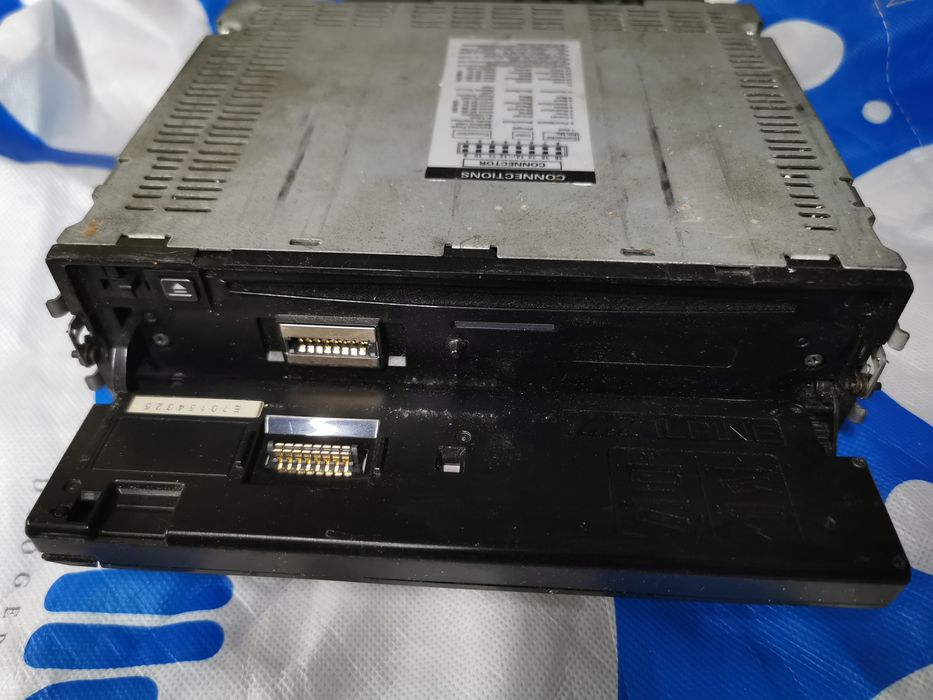 Alpine CDA 9854 R MP3