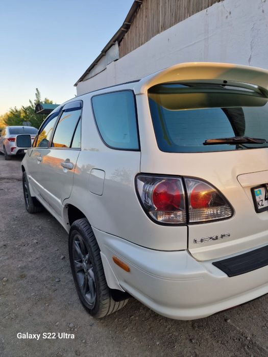 Продается Lexus Rx300