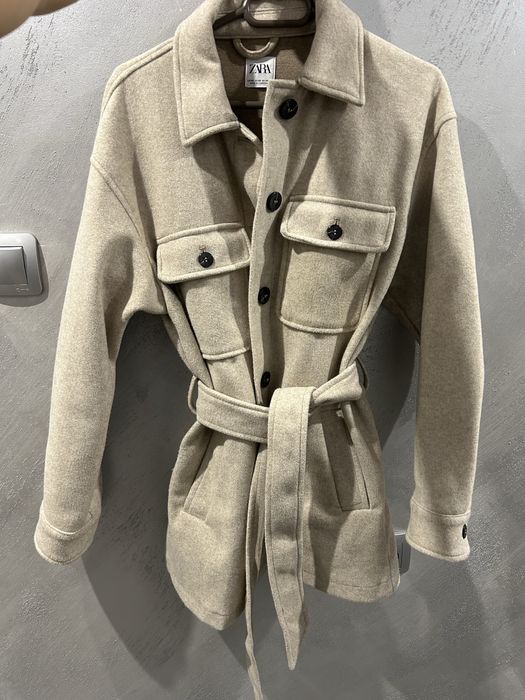 Палто Zara с колан