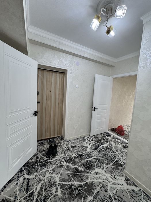 Юнусабад 4кв 2/3/4 с ремонтом, кирпич срочно!