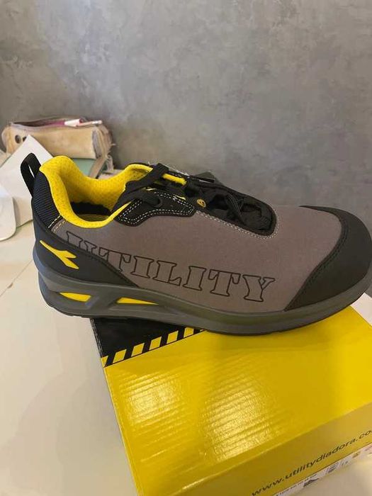 Bocanci de protecție DIADORA