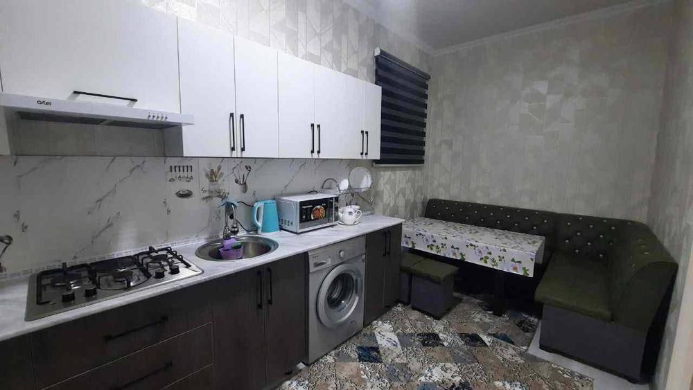 Срочно продаётся в центре города 3 комнатная квартира