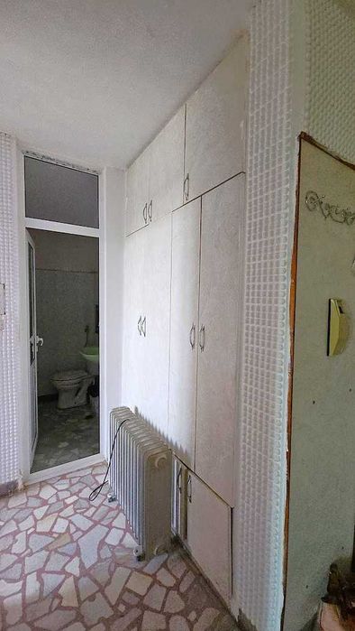 Двустаен обзаведен Въстнически