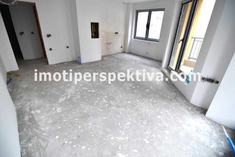 Продава се Тристаен апартамент в Пловдив, Кършияка - 106 кв.м за 962 €/кв.м - Снимка #1