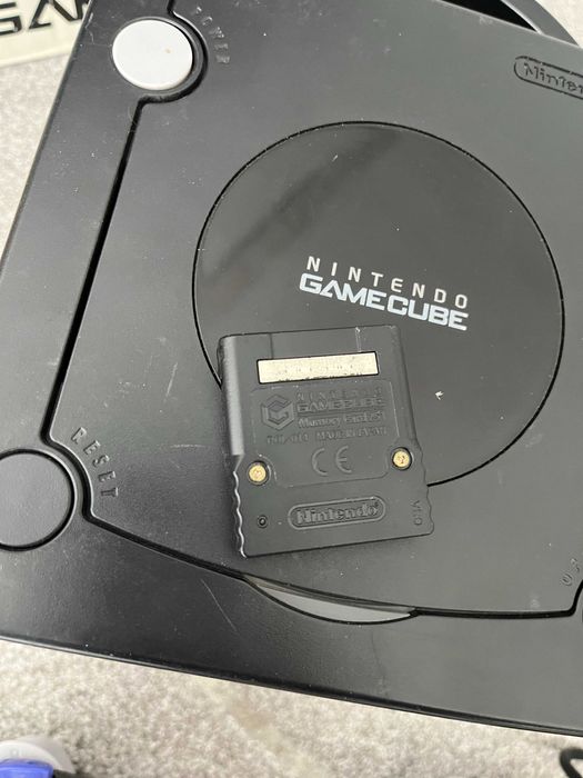Nintendo GameCube - оригинална игрална конзола в кутия